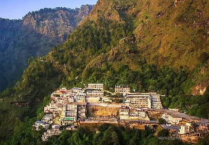 Pathankot to Vaishno Devi Tour